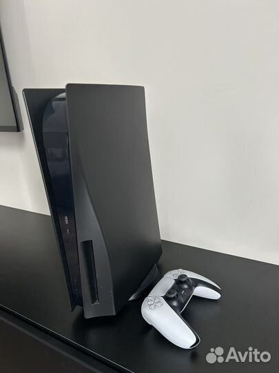 PlayStation 5 с дисководом