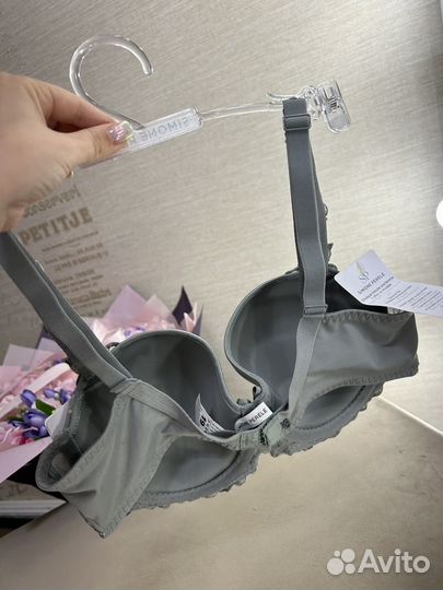 Бюстгальтер 70E simone perele
