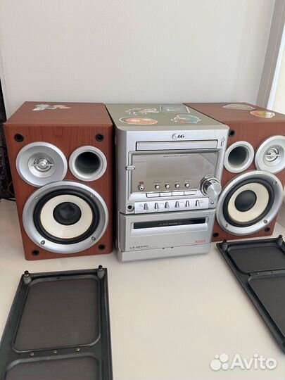 Музыкальный центр Lg LX-M340