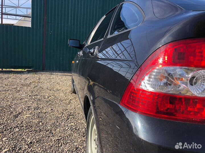 LADA Priora 1.6 МТ, 2008, 200 000 км
