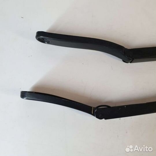 Щеткодержатели BMW 5 F10/F11/GTF07 2012г. 7182459
