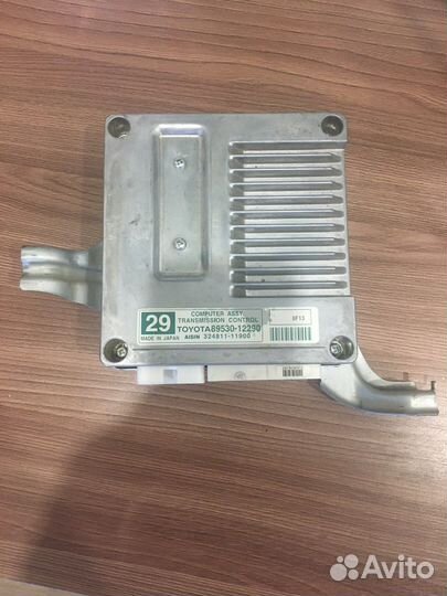 Блок управлений ркпп тойота королла е 150