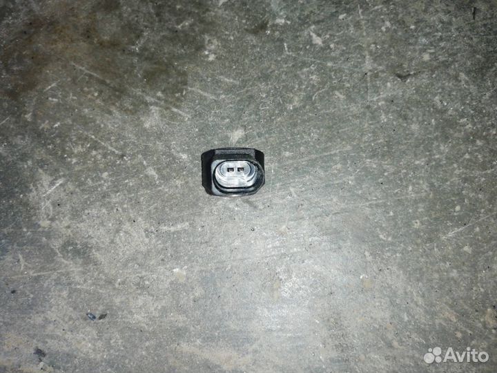 Датчик детонации Volkswagen Touareg 7LA 030905377C