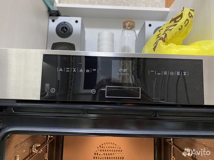 Духовой шкаф neff