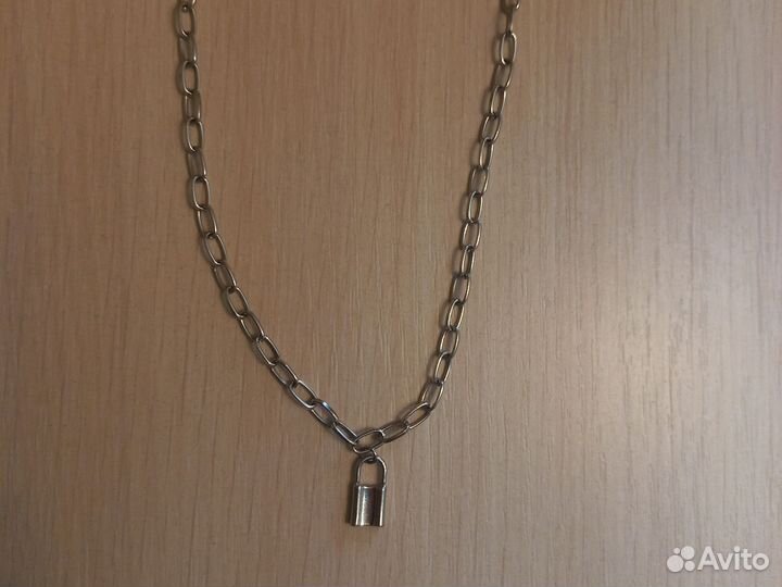 Украшение на шею бижутерия