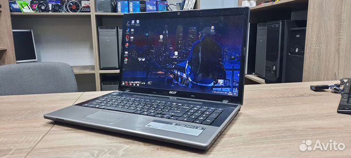 Ноутбук i5 Acer 17