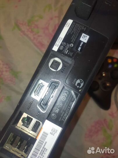 Xbox 360s, в отличном состоянии много игр