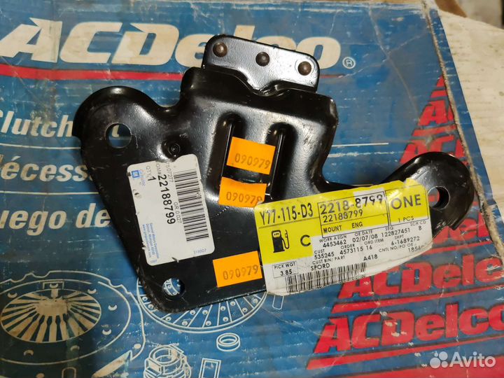 Опора двигателя LT1