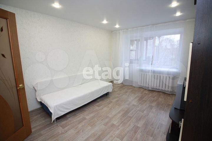 2-к. квартира, 45 м², 5/5 эт.