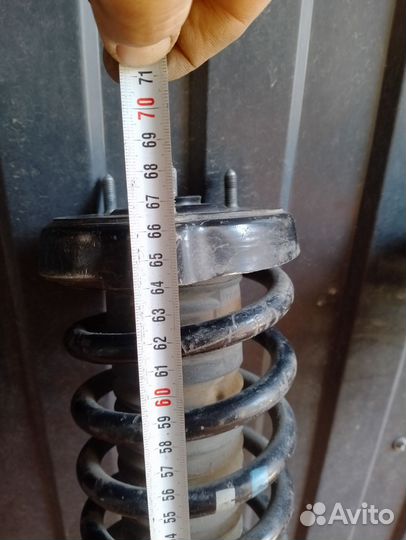 Продам стойки в сборе