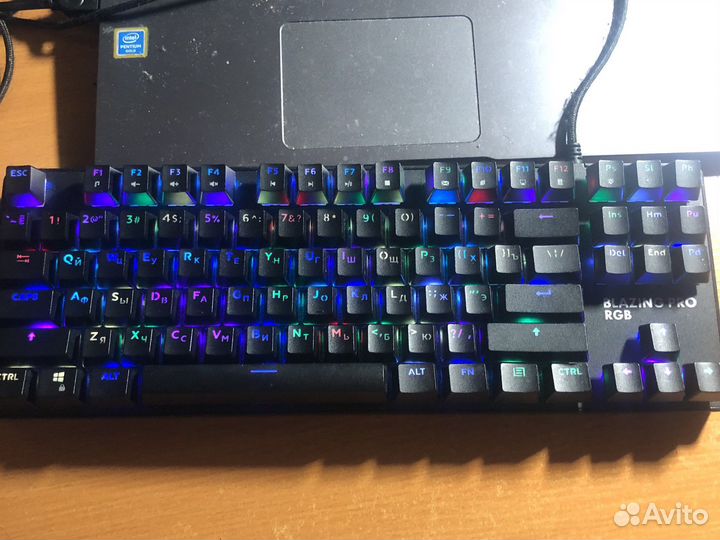 Механическая клавиатура Blazing Pro RGB