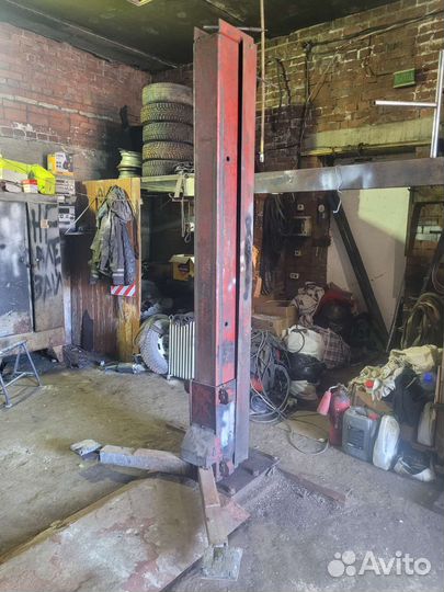 Подъемник автомобильный