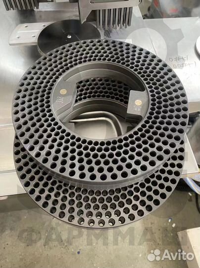 Капсулятор полуавтоматический Модель CGN 212SD