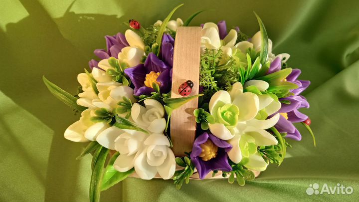 Первоцветы с подснежниками-мыло ручной работы