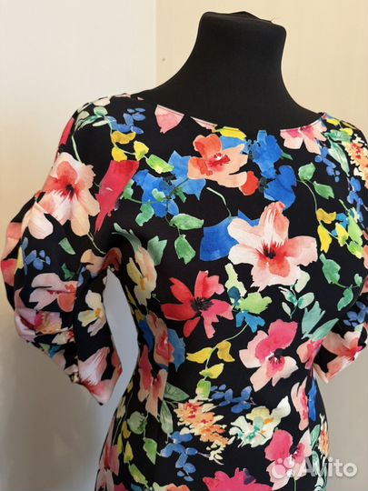 Платье Zara мини S 42/44 цветочный принт