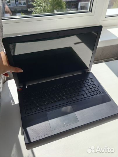 Ноутбук asus на запчасти