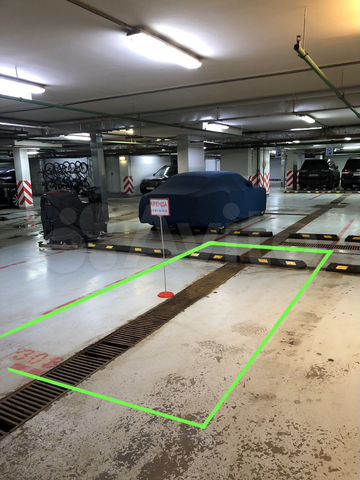 Машиноместо, 13 м²