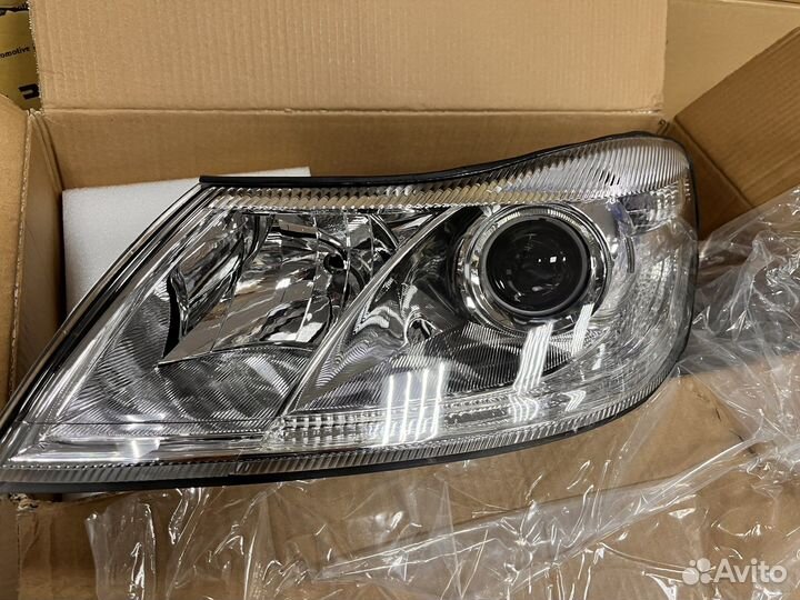 Фара Skoda octavia a5