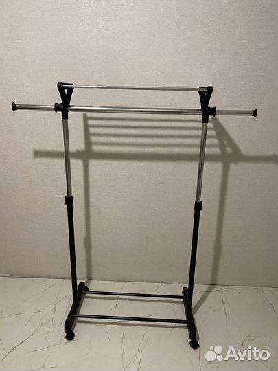 Вешалка напольная