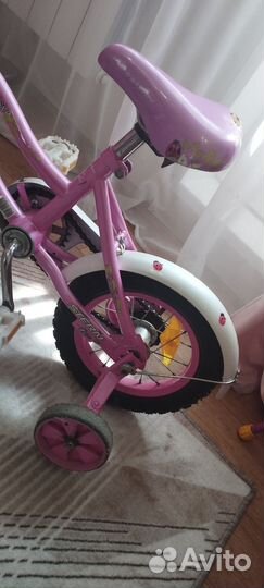 Велосипед детский 4 колесный