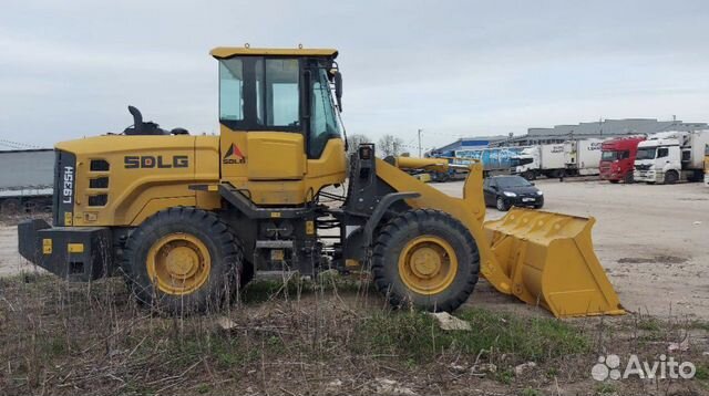 Фронтальный погрузчик SDLG (LGCE) L935H, 2022