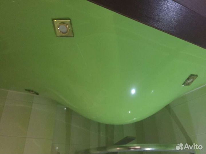 Ремонт натяжных потолков, слив воды