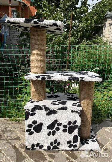 Домик для кошки с когтеточкой