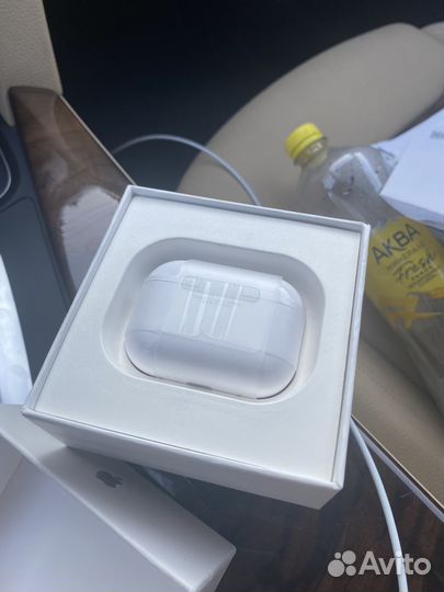 Продаю airpods