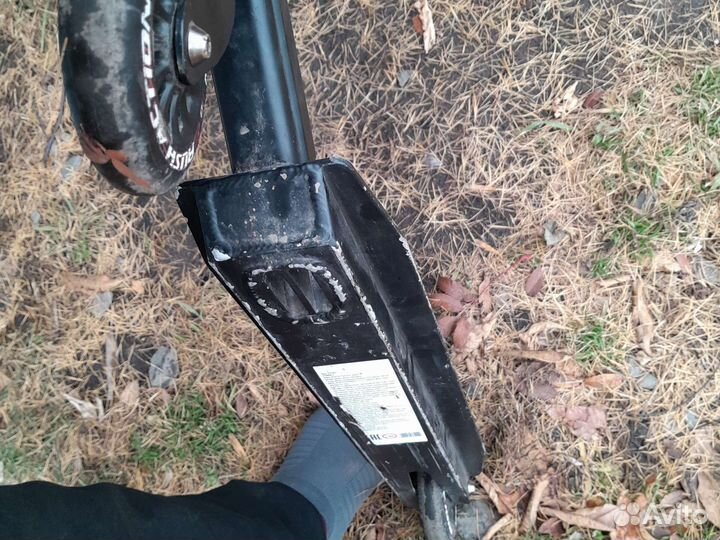 Трюковой самокат