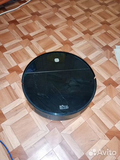 Робот пылесос royal wellfort