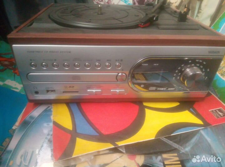 Проигрыватель винила