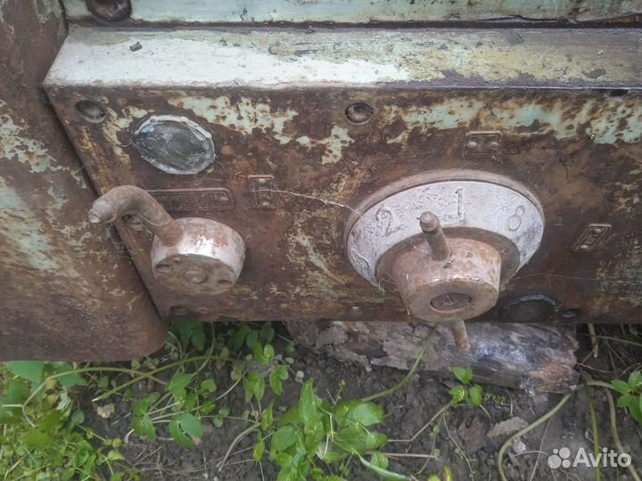 1М63 Станок токарно-винторезный