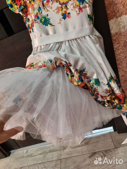 Праздничное платье