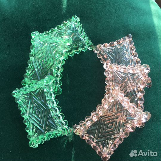 Набор хрустальных розеток для варенья