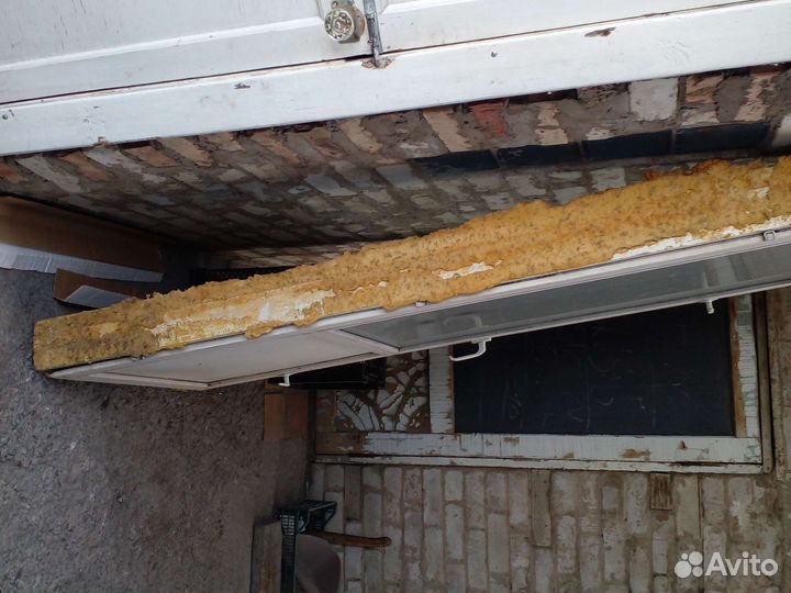 Балконная дверь бу дерево