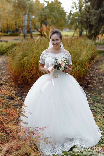 Свадебное платье