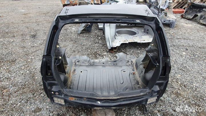 Задняя часть кузова Renault Sandero 1 Stepway 1.6