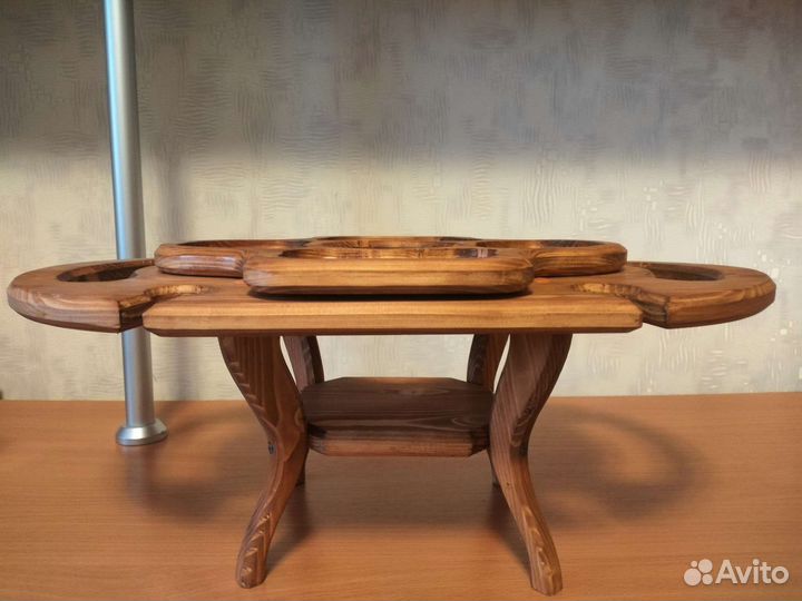 Продам винный столик с менажницей