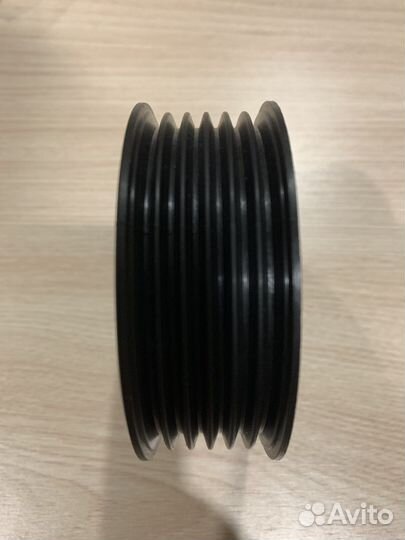 Натяжной ролик