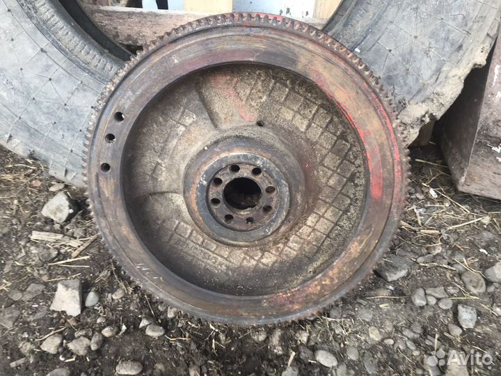 Маховик Т 16