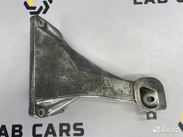 Кронштейн опоры двигателя правый Bmw Х5 E53