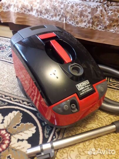 Моющий пылесос Thomas twin helper