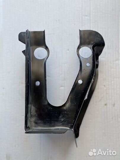 Кронштейн крепления лонжерона lacetti 93742511