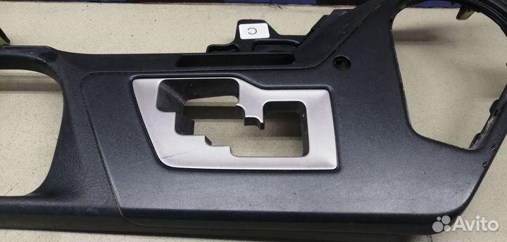 Накладка декоративная RAV 4 2013