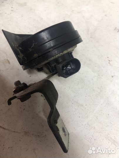 Клаксон Volkswagen Polo 6