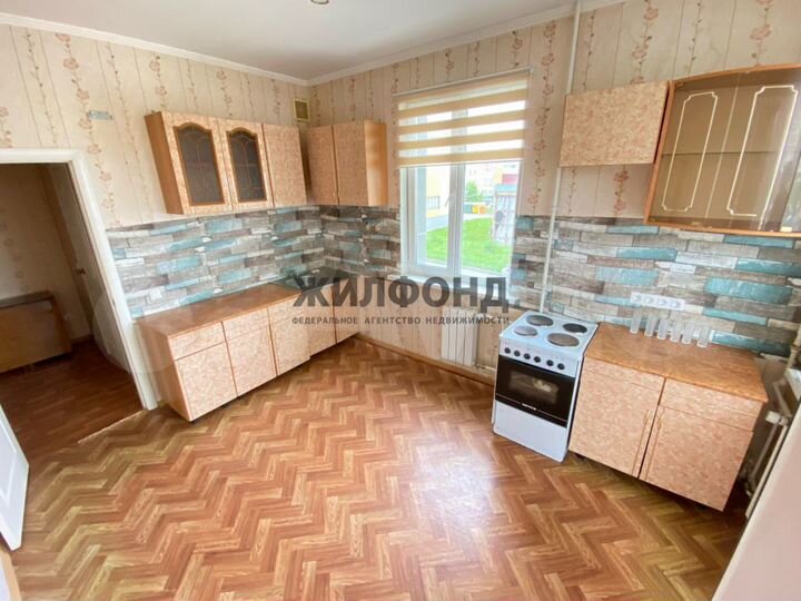1-к. квартира, 40 м², 1/12 эт.