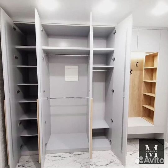 Шкаф распашной с фрезерованными фасадами