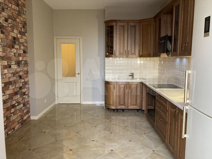 2-к. квартира, 75,9 м², 18/20 эт.