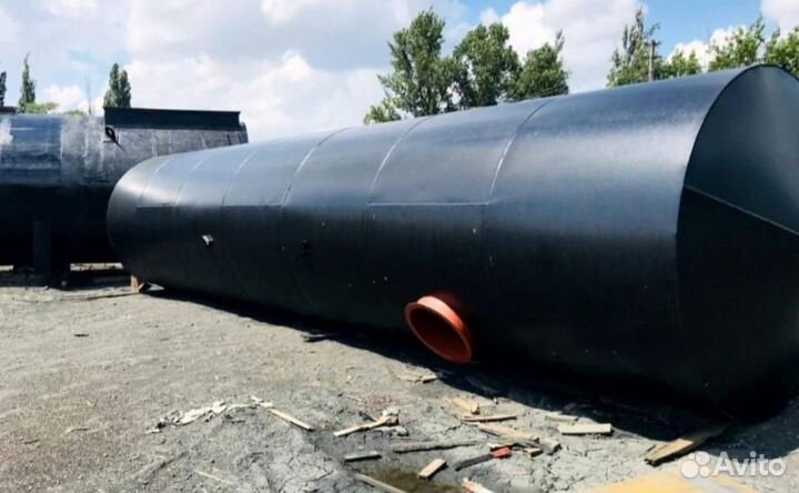 Прочные баки для воды и технических жидкостей