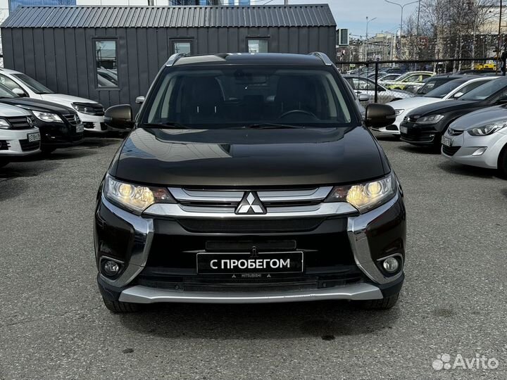 Mitsubishi Outlander 2.4 CVT, 2015, 107 758 км